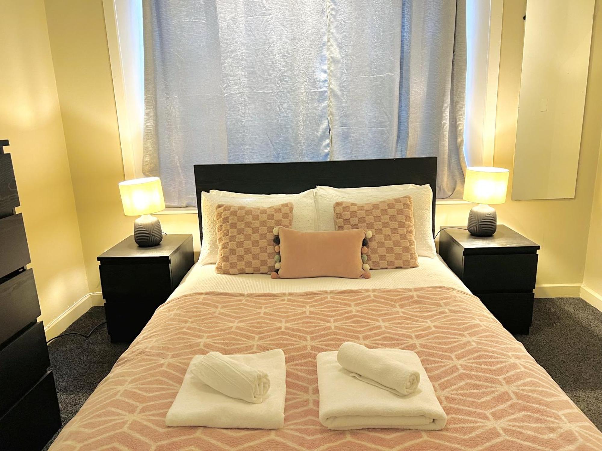 Temple Bar Central Apartment Дъблин Екстериор снимка