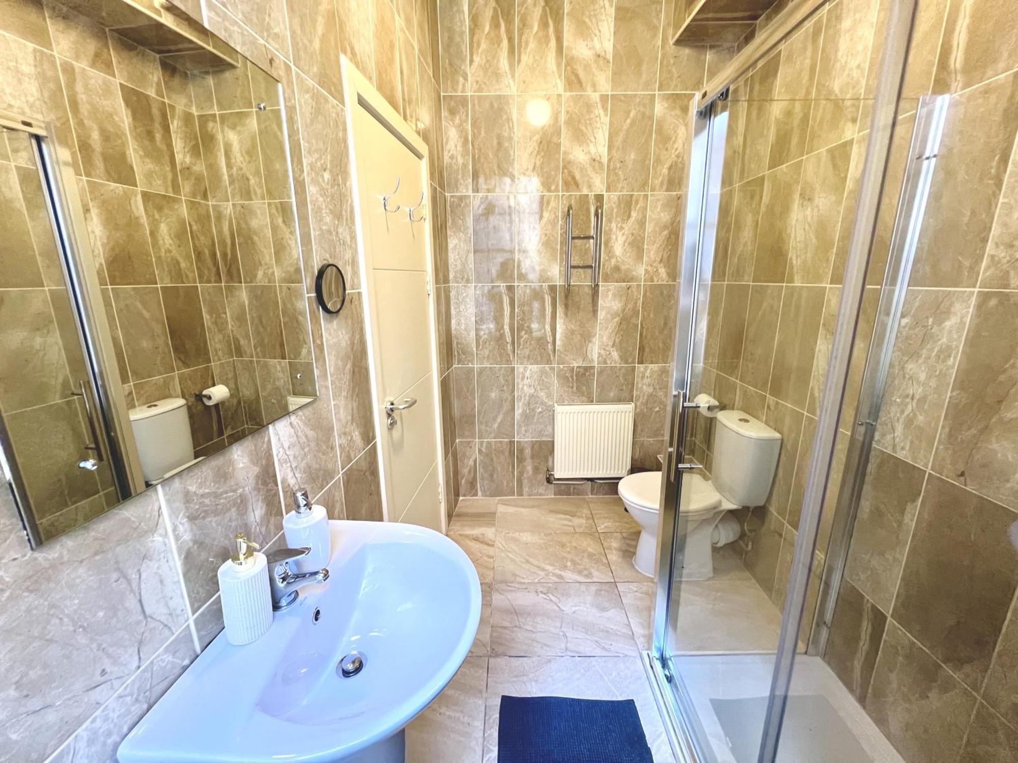 Temple Bar Central Apartment Дъблин Екстериор снимка